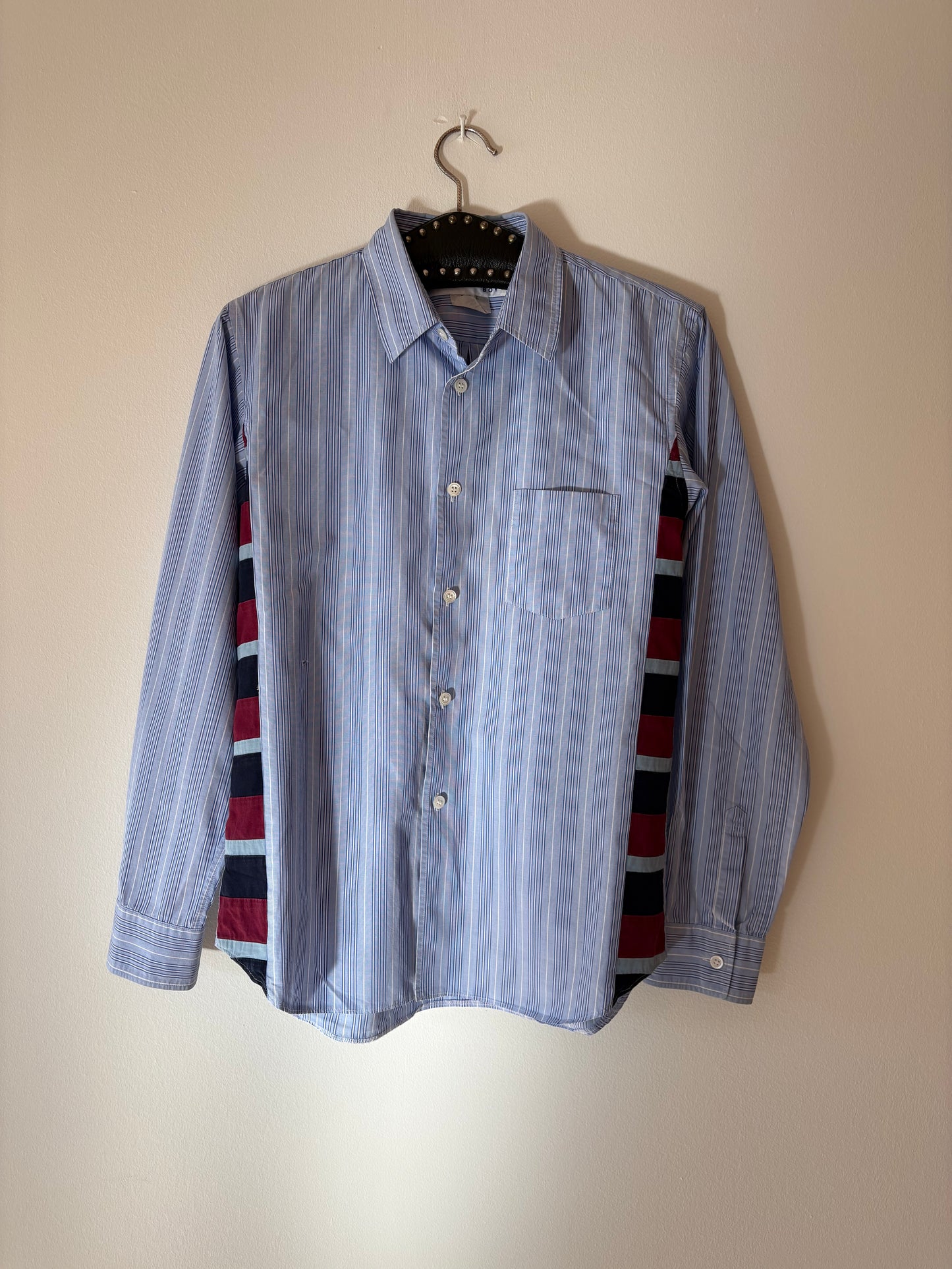 Shirt with side panels